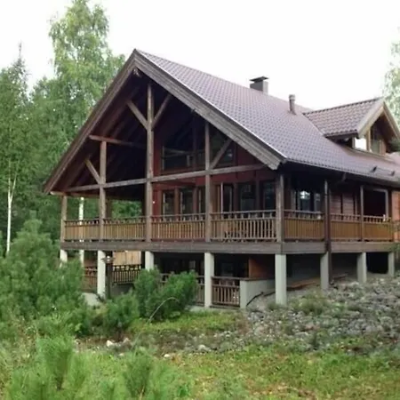 Вилла Upea Alppitalo Tahkolla Тахковуори