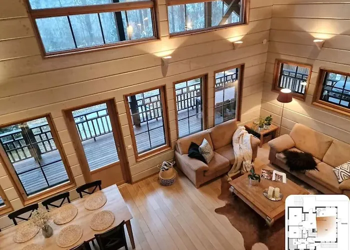 Upea Alppitalo Tahkolla 塔库沃里